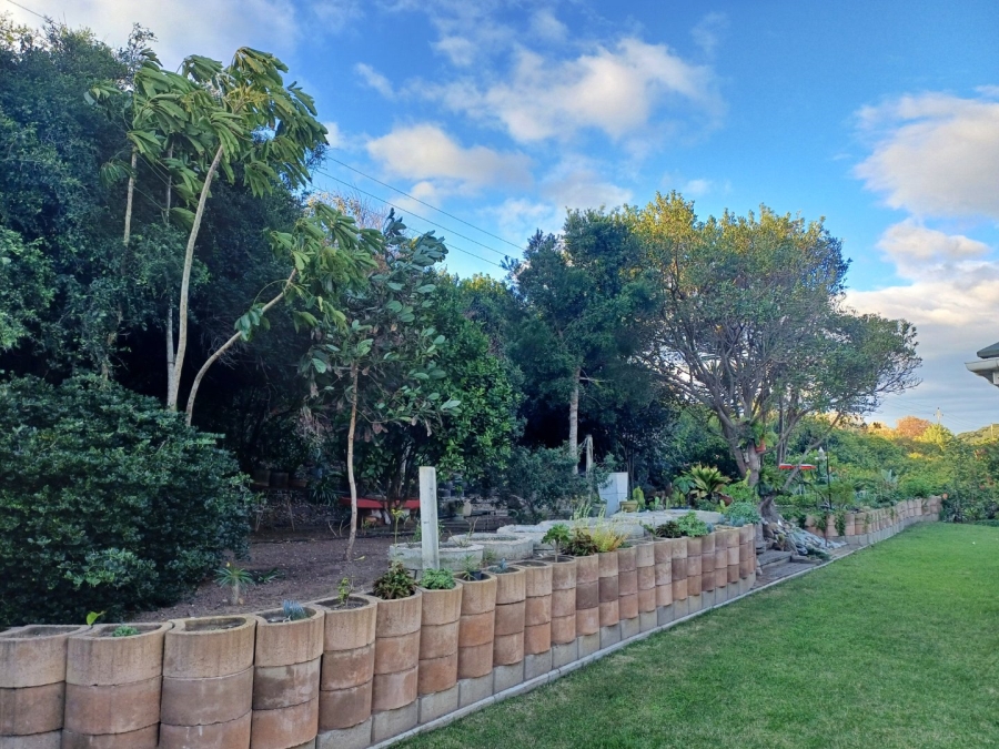 4 Bedroom Property for Sale in Hersham Western Cape